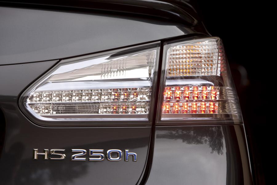  Lexus HS250h 2009 года  (фото 185 из 273)